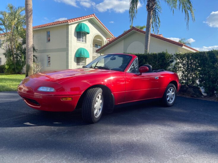 Photo for 1990 Mazda MX-5 Miata